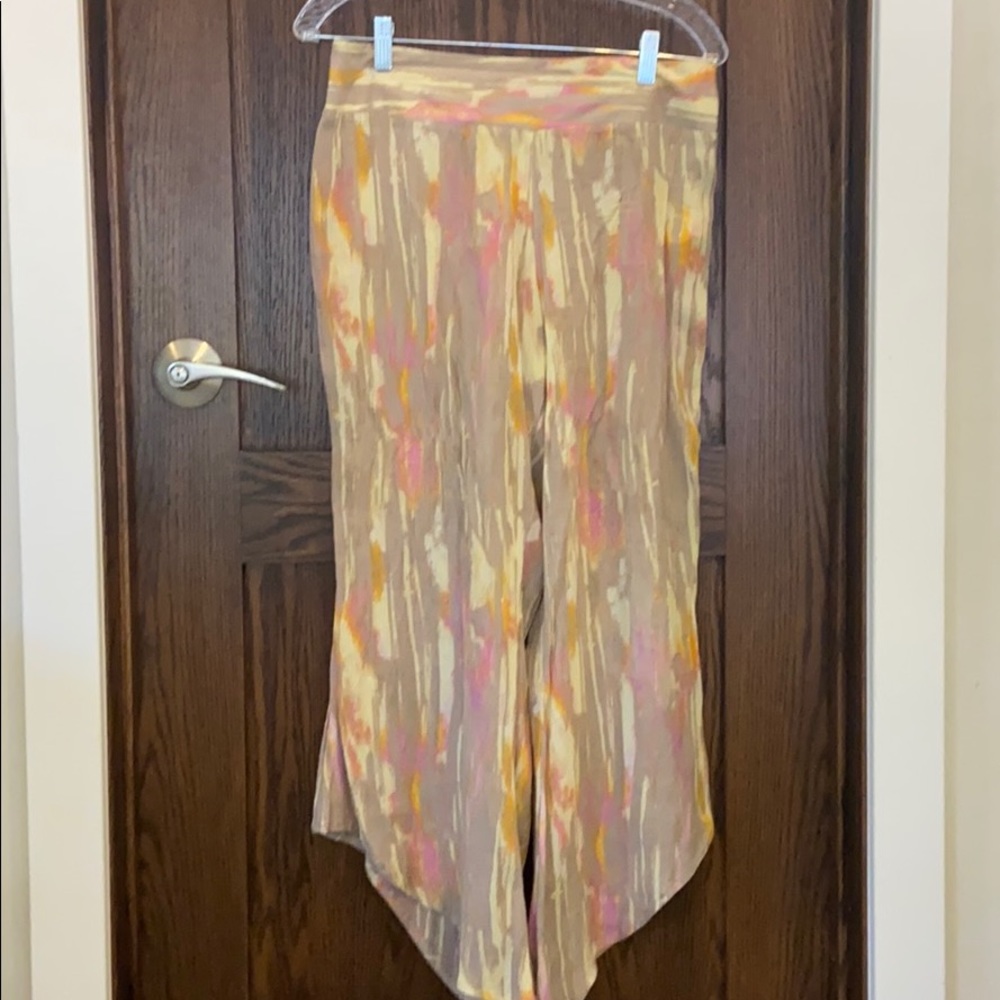 Cute multi color capris